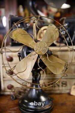 Ventilateur industriel vintage General Electric GE ancien en laiton à pales en laiton avec cage en laiton 12 pouces