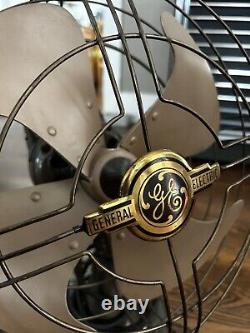Ventilateur oscillant General Electric Vortalex vintage des années 1940 en état proche du neuf, testé et fonctionnel