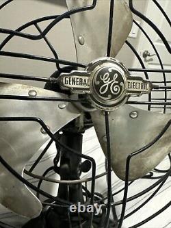 Ventilateur oscillant Vintage GE General Electric Vortalex de 16 pouces, modèle 49X936, de l'année 1947