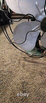 Ventilateur oscillant antique GENERAL ELECTRIC à 16 pales Type AOU GE Fonctionnel