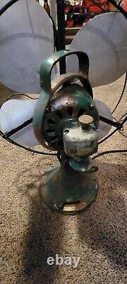 Ventilateur oscillant antique GENERAL ELECTRIC à 16 pales Type AOU GE Fonctionnel