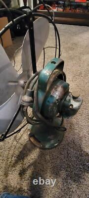 Ventilateur oscillant antique GENERAL ELECTRIC à 16 pales Type AOU GE Fonctionnel