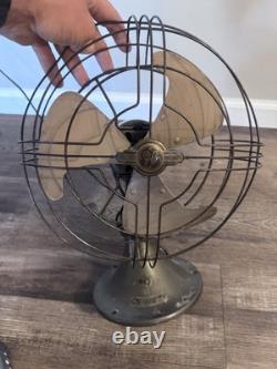 Ventilateur oscillant de bureau à trois pales noir General Electric GE antique 273100-1