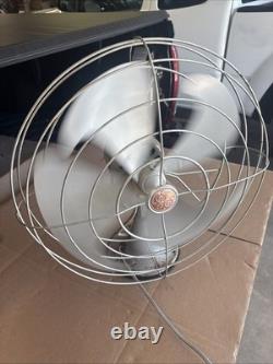 Ventilateur oscillant vintage GE 16 Vortalex F12V163 #43 en état de marche trouvé dans une succession