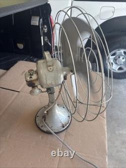 Ventilateur oscillant vintage GE 16 Vortalex F12V163 #43 en état de marche trouvé dans une succession