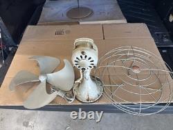 Ventilateur oscillant vintage GE 16 Vortalex F12V163 #43 en état de marche trouvé dans une succession