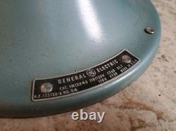 Ventilateur oscillant vintage GE General Electric F12V43 industriel vert