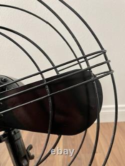 Ventilateur oscillant vintage restauré GE General Electric à 4 pales en acier lourd noir