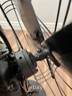 Ventilateur oscillant vintage restauré à 4 pales GE General Electric en acier lourd noir