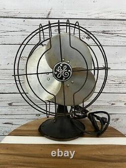 Vintage 10 Ge General Electric Oscillating Desk Fan Works! Très Lourd