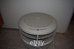 Vintage 17 Général Électrique Ventilateur de Sol à 3 Vitesses Type Repose-Pieds Fonctionne Très Bien
