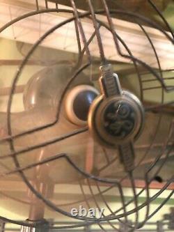 Vintage Art Déco General Electric Vortalex Floor Stand Oscillating Fan Fm12m11