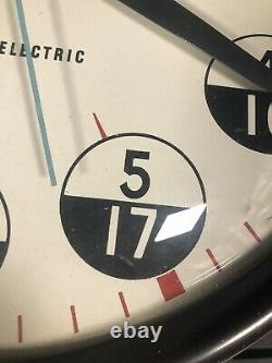 Vintage Ge General Electric 12 24 Heures Bakelite Horloge Murale 18 Militaire Wow