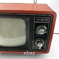 Vintage Ge General Electric 8.5 Portable Couleur Crt Télévision Retro Tube Tv