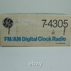 Vintage Ge General Electric Fm/am Digital Flip Clock Radio 7-4305 Nos En Boîte