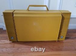 Vintage Ge General Electric Wildcat Portable Record Player Folding (d3/bwal)