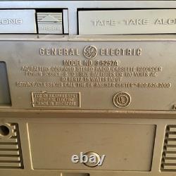 Vintage General Electric GE Boombox AM/FM Cassette RADIO 3-5257A Fonctionnel Années 1980