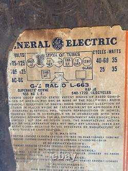 Vintage General Electric Ge Tube Radio L-663 Travail