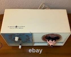 Vintage General Electric Ge Youth Electronics Mickey Mouse Alarme Radio Am