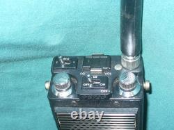 Vintage General Electric MASTR PE Portable avec chargeur et microphone rares