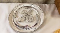 Vintage General Electric Retraite LOGO GE 6 lb cercle plastique argent Lucite