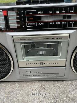 Vintage General Electric Stéréo Radio Cassette Enregistreur 3 Bande 3-5455b Boombox