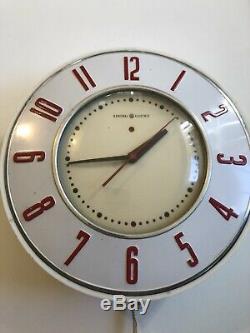 Vintage MID Century General Electric Red & White Modèle 2h26 Cuisine Horloge Murale