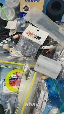 Vintage Nouveau Et Utilisé Rc Pièces Lot Associé Bolink Crp Parma Rc10 Buggy Novak
