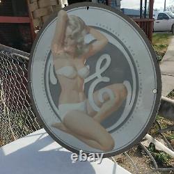 Vintage Porcelaine General Electric Co's White Bikini Girl' Gas & Oil Metal Sign