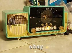 Vintage Turquoise Ge General Electric Clock Radio Bluetooth Modèle 913