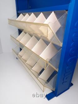 Vitrine de présentation de lampes auto vintage GE avec tous les diviseurs de tiroirs