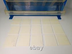 Vitrine de présentation de lampes auto vintage GE avec tous les diviseurs de tiroirs