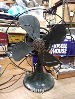 Vtg 1931 General Electric Co Ventilateur de Table Oscillant Vert 8 Pales Fonctionnel