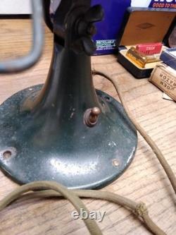Vtg 1931 General Electric Co Ventilateur de Table Oscillant Vert 8 Pales Fonctionnel