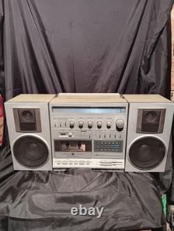 Vtg 1982 Système musical transportable général électrique très rare modèle n° 3-5267A