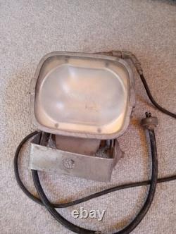 Vtg General Electric GE 500 Lampe de projecteur industrielle à faisceau large et intense
