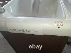 Vtg General Electric Porcelaine Haut Autoportant Refroidisseur D'eau De Travail Compresseur